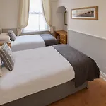 Glencoe Holiday Apartments Whitby * Whitby