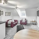 Glencoe Holiday Apartments Whitby * Whitby