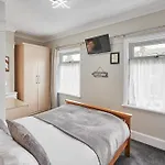 Glencoe Holiday Apartments Whitby * Whitby