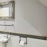 Glencoe Holiday Apartments Whitby *