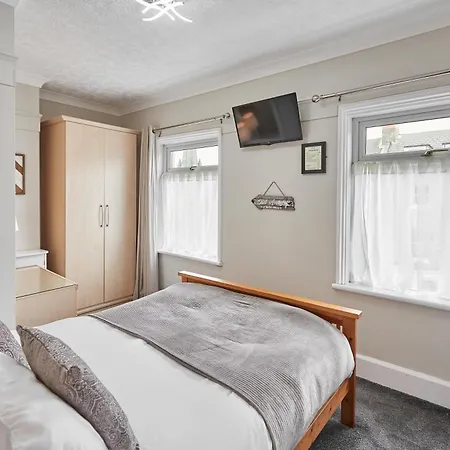 Glencoe Holiday * Whitby